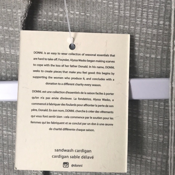 Sweater - Picture 4 of 6